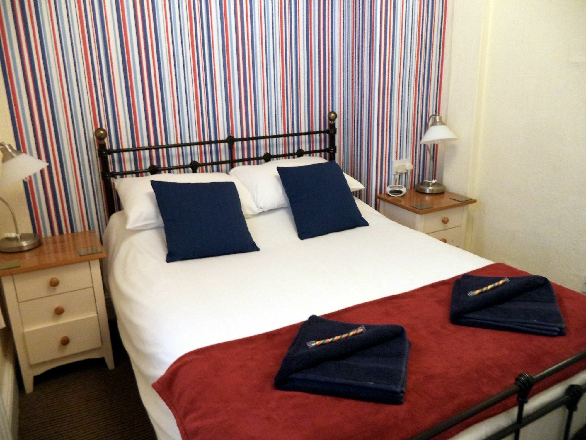 Phoenix Guest House Blackpool Buitenkant foto